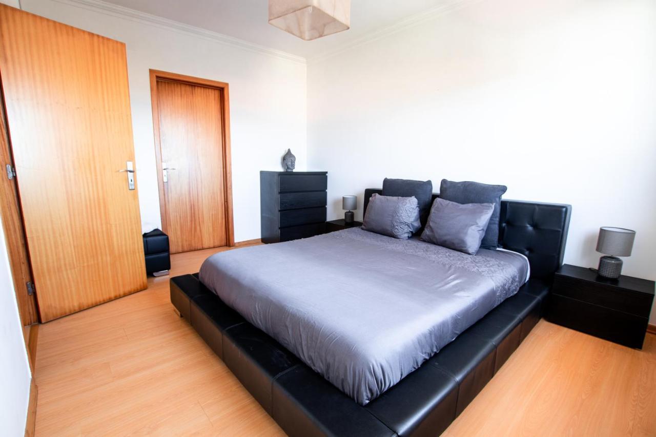 Villa 6Pax Baby Friendly Near Dino Park&Beaches Sao Bartolomeu dos Galegos e Moledo Exterior photo