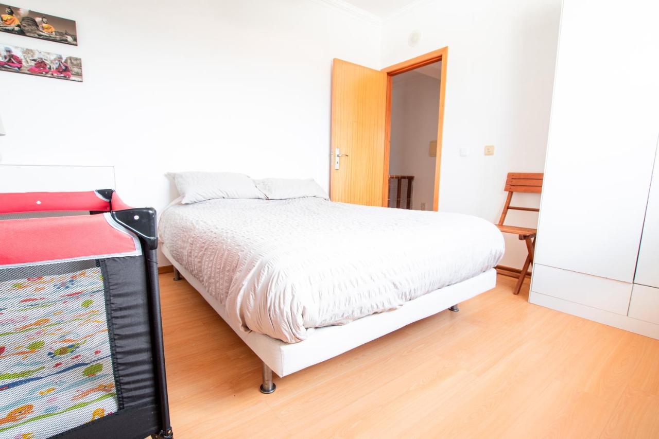 Villa 6Pax Baby Friendly Near Dino Park&Beaches Sao Bartolomeu dos Galegos e Moledo Exterior photo