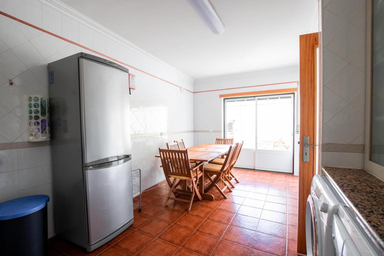 Villa 6Pax Baby Friendly Near Dino Park&Beaches Sao Bartolomeu dos Galegos e Moledo Exterior photo