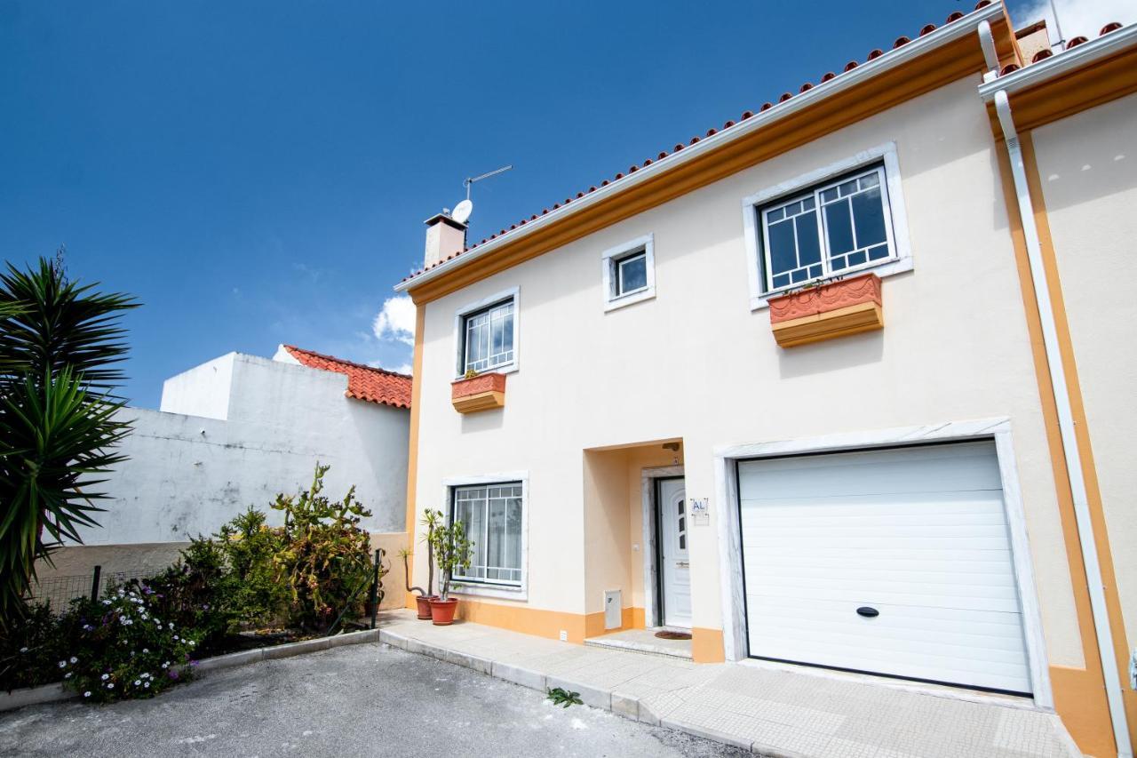 Villa 6Pax Baby Friendly Near Dino Park&Beaches Sao Bartolomeu dos Galegos e Moledo Exterior photo